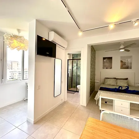 Cg5 - Reformado, 1 Dormitorio, Vistas, Centro 50 Metros Y Playa 700 Metros Торремолинос