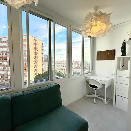 Apartamento Cg5 - Reformado, 1 Dormitorio, Vistas, Centro 50 Metros Y Playa 700 Metros *