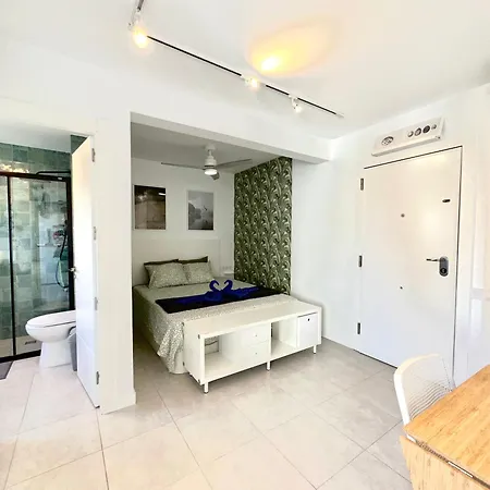 Cg5 - Reformado, 1 Dormitorio, Vistas, Centro 50 Metros Y Playa 700 Metros Daire Torremolinos